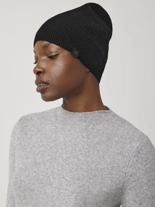 Canada Goose   Cashmere blend beanie 
