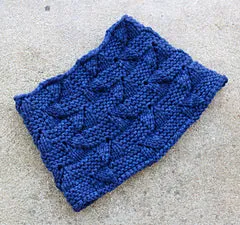 Cattywampus Cowl Pattern (Laura Aylor)