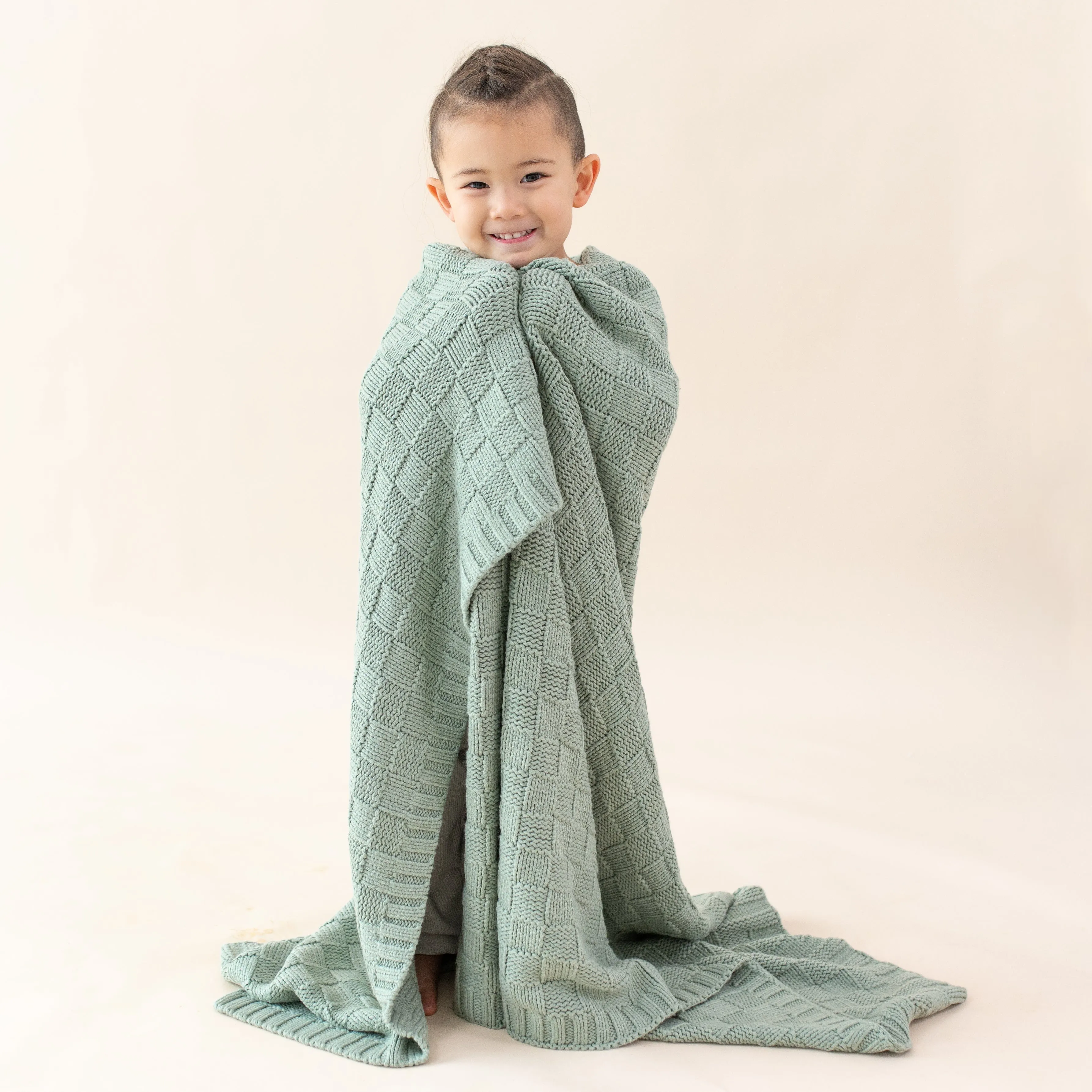 Chunky Knit Basket Weave Toddler Blanket in Thyme