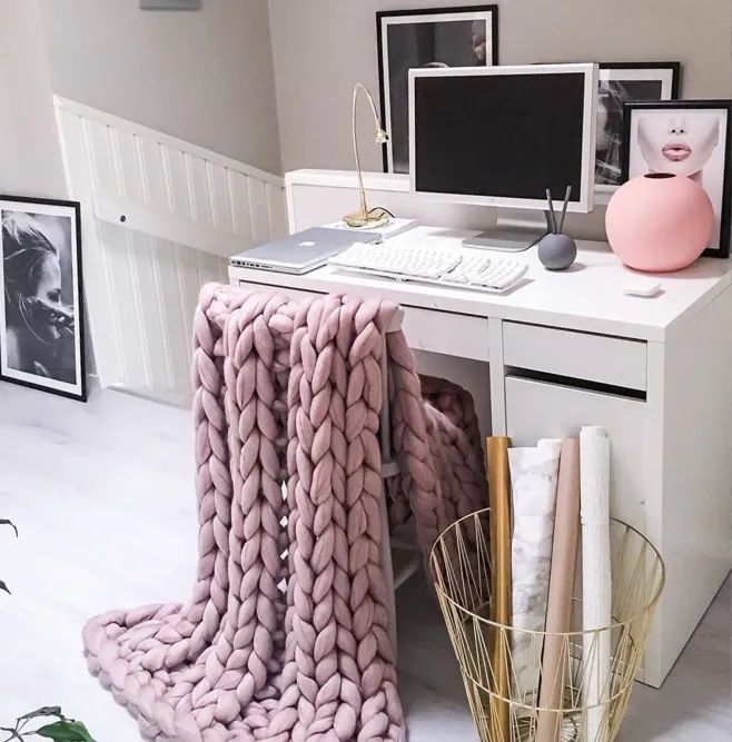 Chunky Knit Blanket