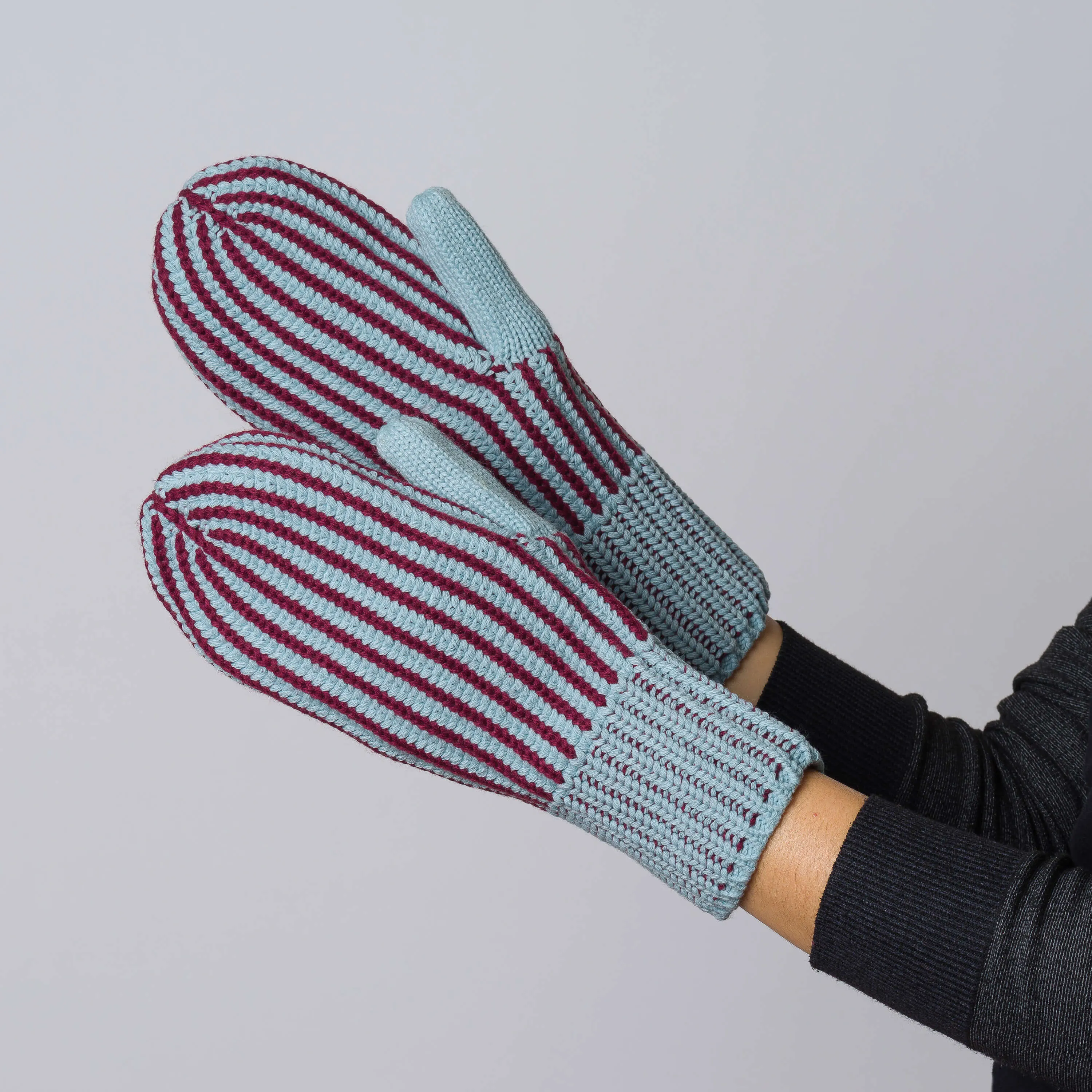 Chunky Rib Knit Mittens