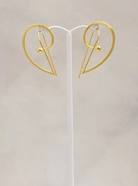 D Cleft Gold Earrings