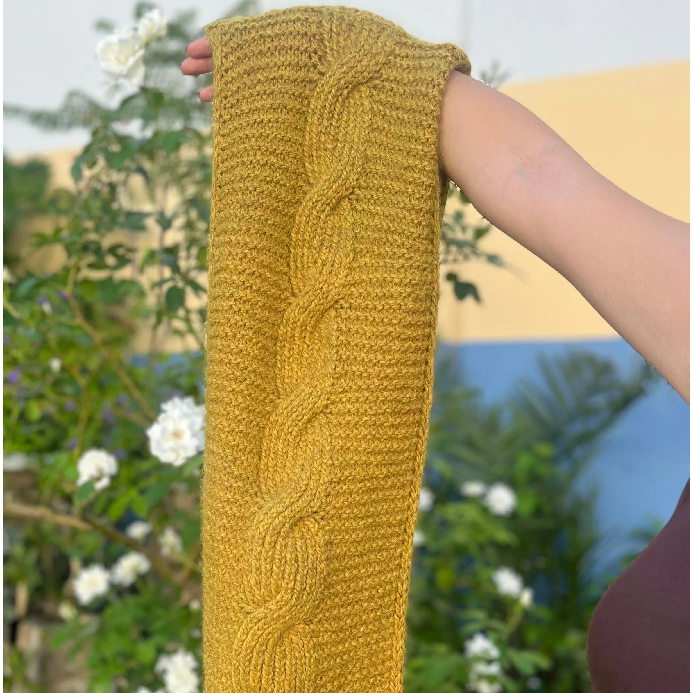 Honey Cable Cowl Kit (Yarn Pattern)