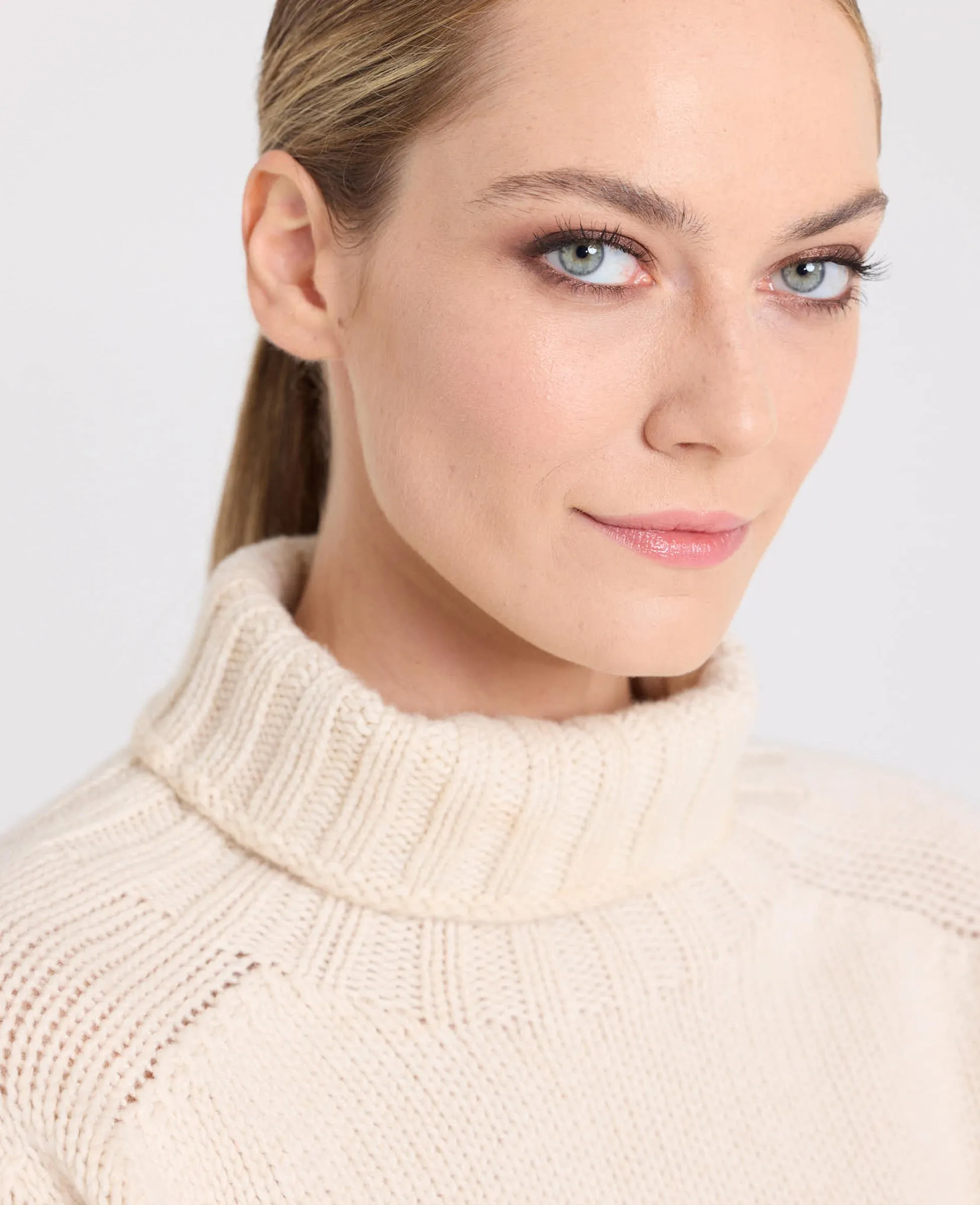 Superfine Lambswool Chunky Roll Neck Jumper