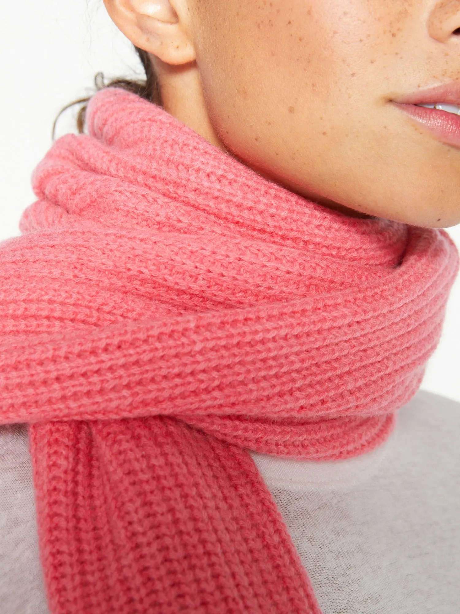 The Ribbed Jenny Scarf